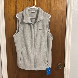 NWT: XXL Columbia Gray fleece vest